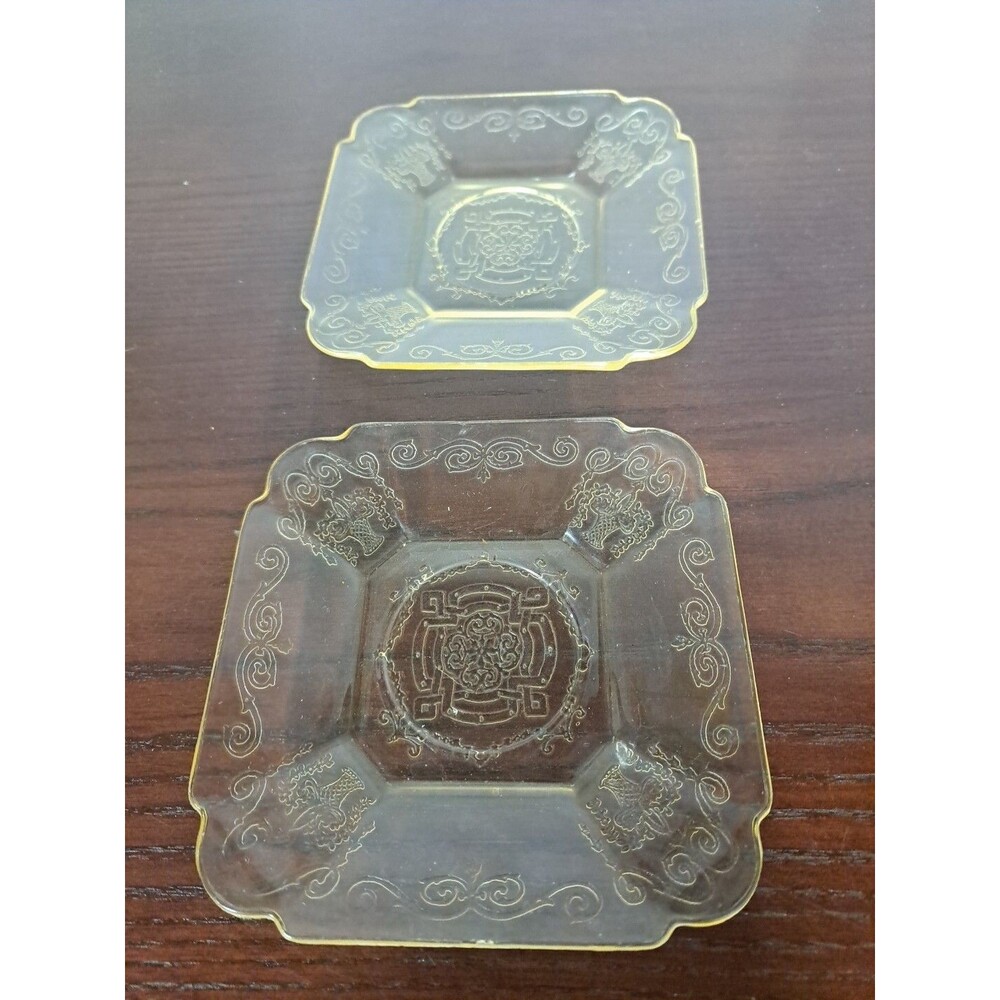 Set Of 2 Yellow Lorain Sherbet Depression Glass  Plates
